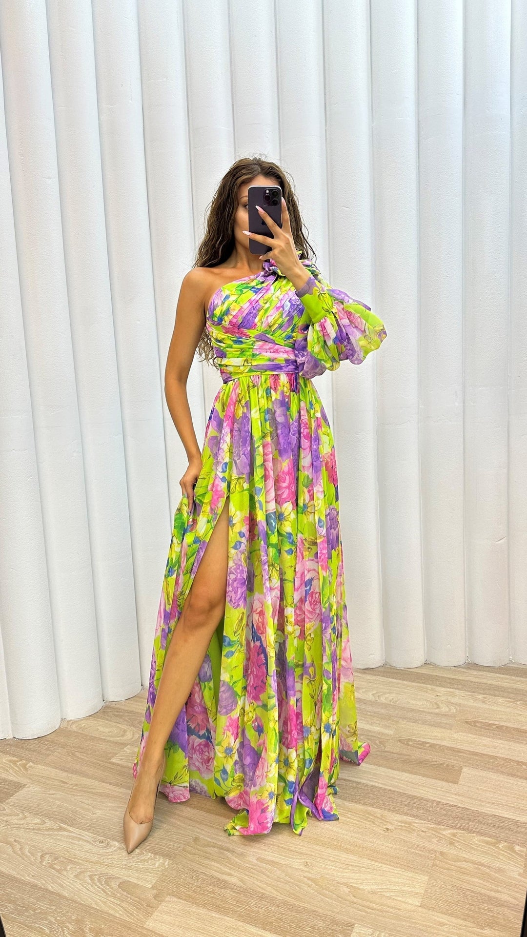 Kaelyn - Stylish Warm Slit Maxi Floral Dress