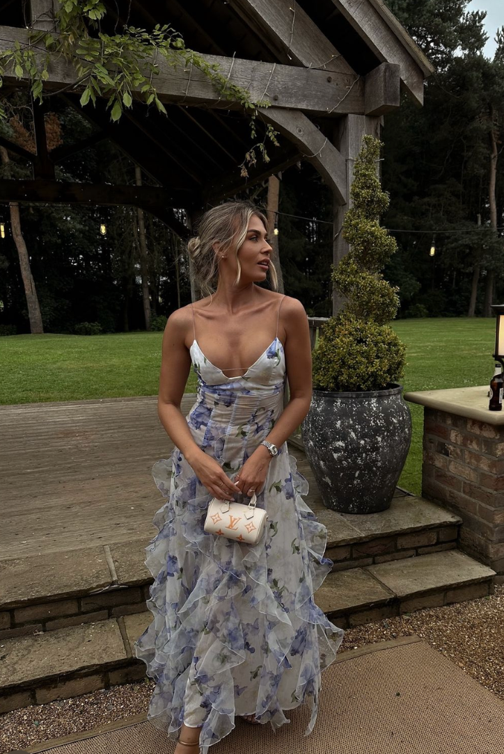 Jayleen - Stylish Warm Cut Out Maxi Floral Dress