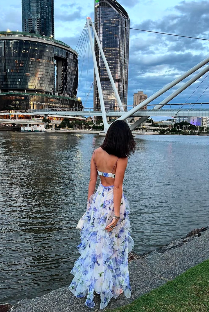 Jayleen - Stylish Warm Cut Out Maxi Floral Dress