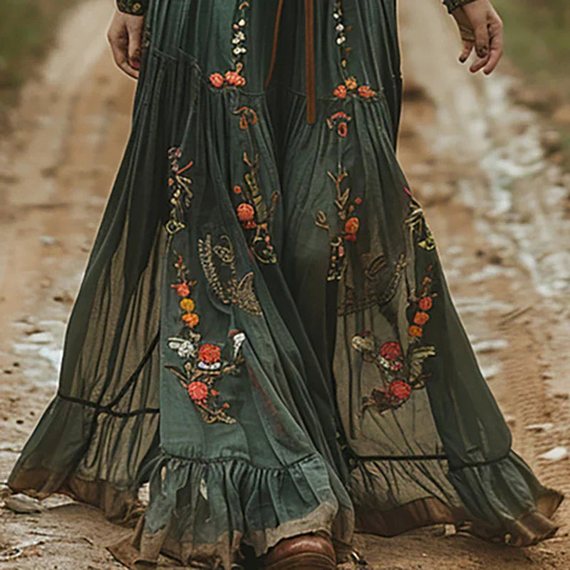 Paityn - Romantic Floral Maxi Dress