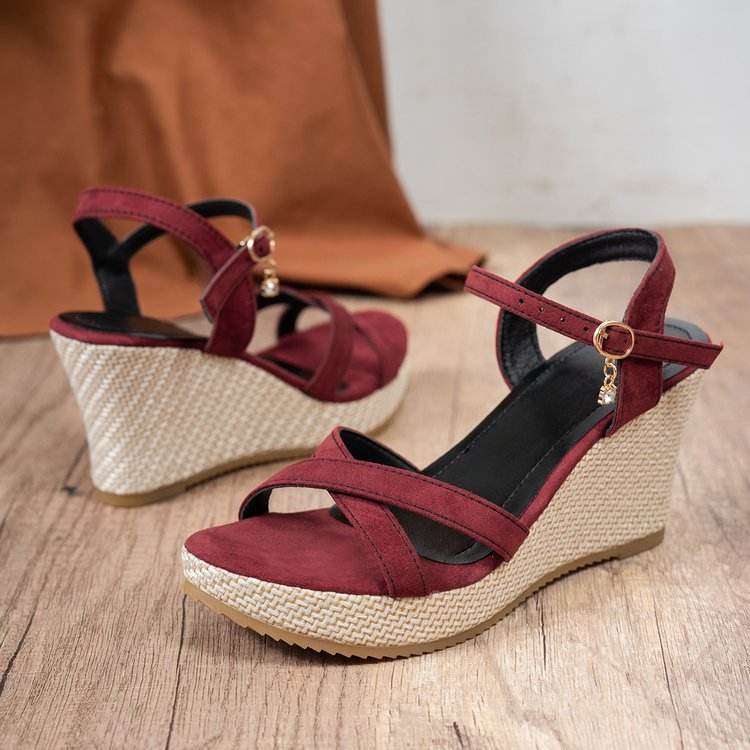 Isabella | All-Day Comfort Sandals