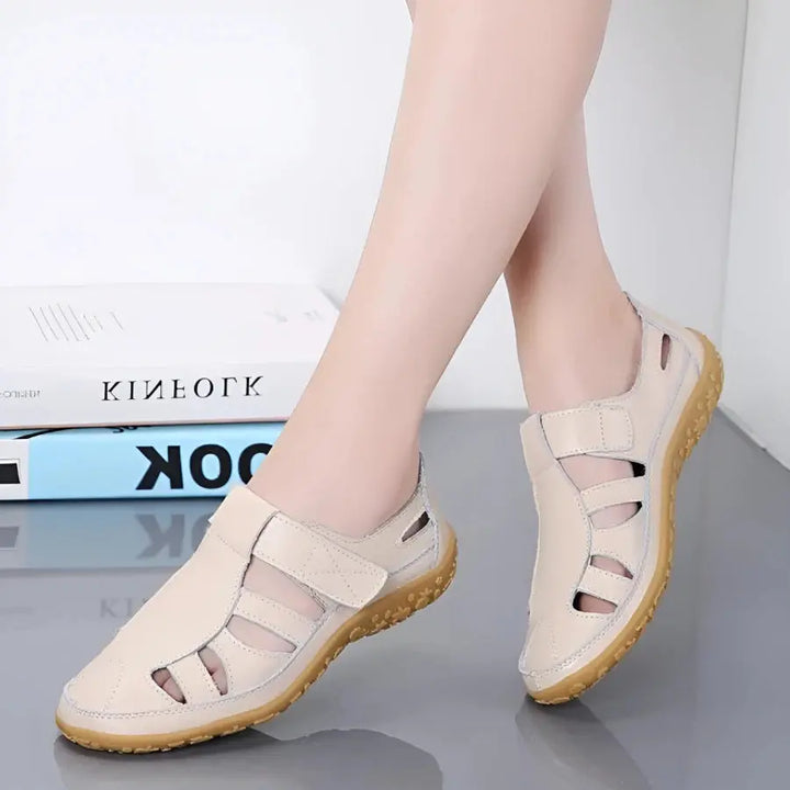 Bunny - Vintage Leather Velcro Sandals
