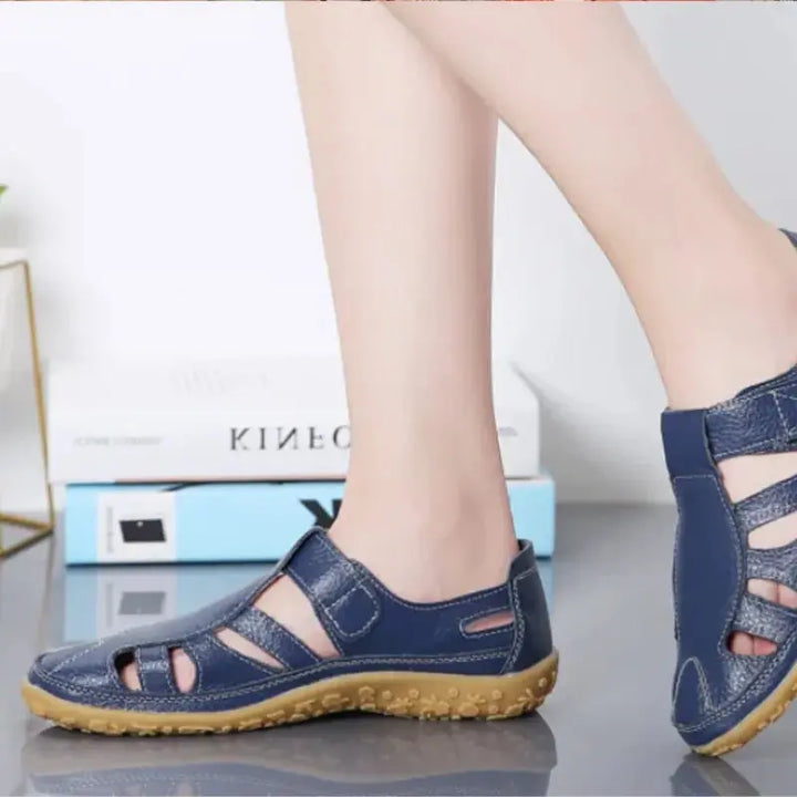 Bunny - Vintage Leather Velcro Sandals