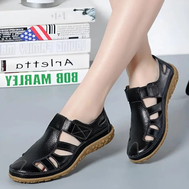 Bunny - Vintage Leather Velcro Sandals