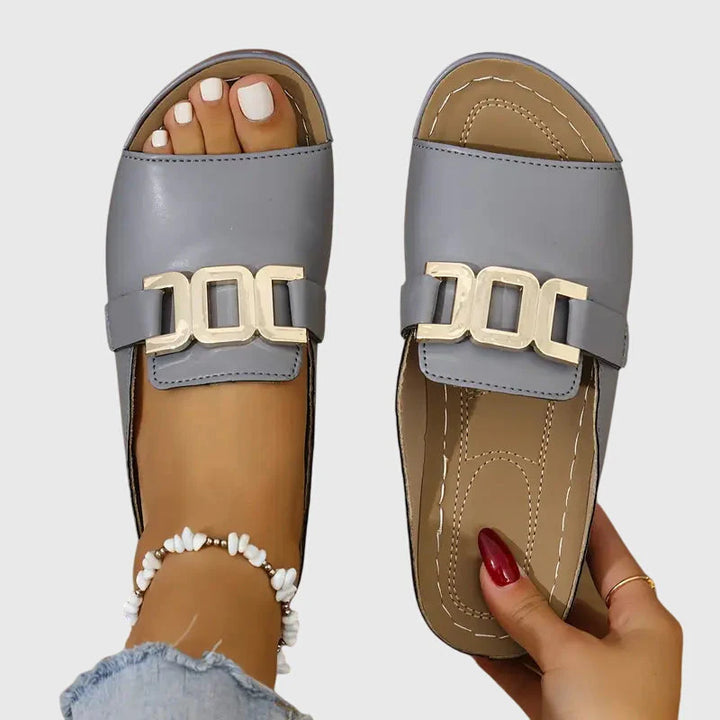 Elsa - Comfy Buckle Sandals