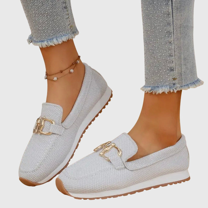 Leona | Classic Poise Loafers