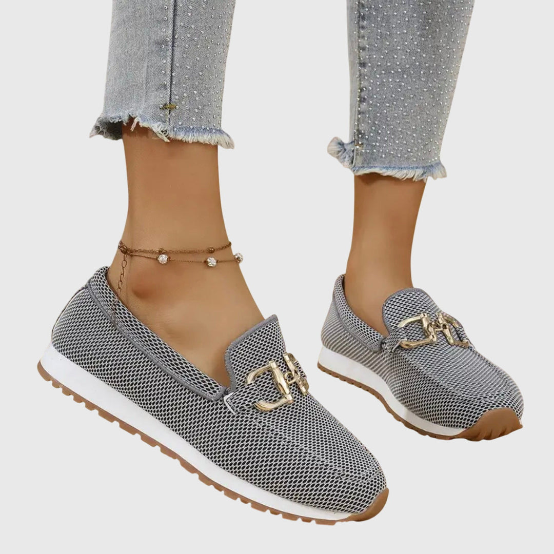 Leona | Classic Poise Loafers